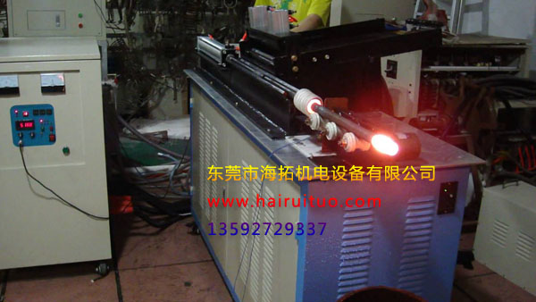 专业厂家报价 棒料绿巨人网站入口淬火炉价格多少钱?