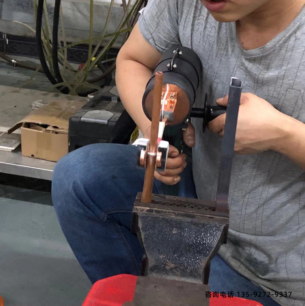 绿巨人网站入口加热设备车间