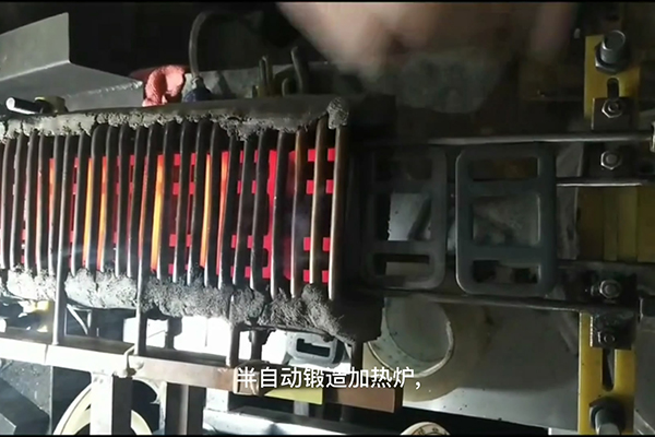 超音频绿巨人网站入口加热设备，半自动锻造加热炉