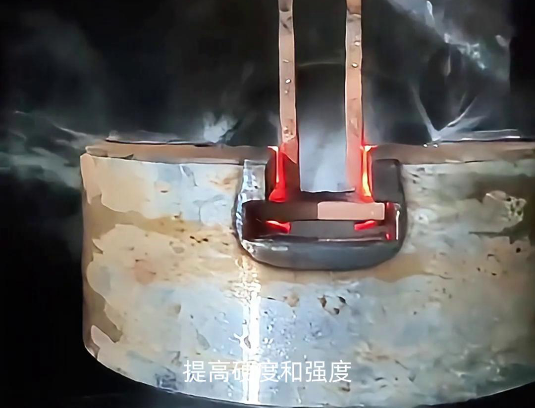 卡盘高频淬火是一种利用高频绿巨人网站入口加热原理对卡盘进行淬火处理的工艺