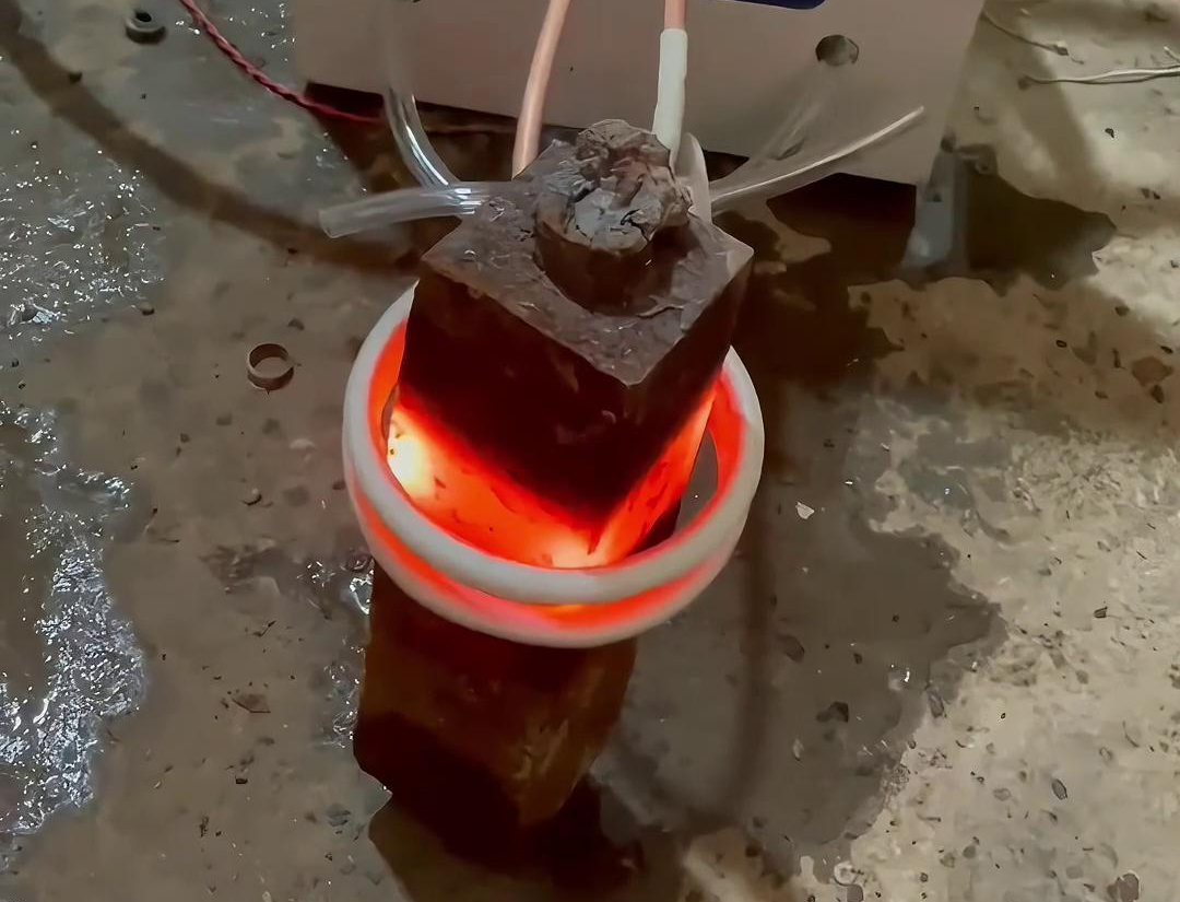 超音频绿巨人网站入口加热设备在金属棒材料加工领域具有广泛的应用