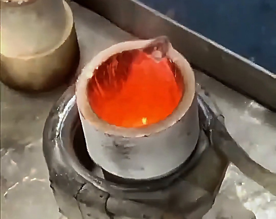 220V家用电源熔金自由！海瑞拓小型高频熔炼炉，黄金熔炼安全高效零损耗