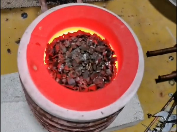 贵金属金银熔炼设备，小型高频熔炼炉
